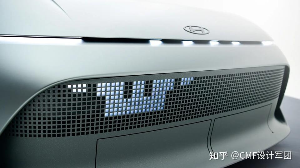 现代Concept Three概念车发布，内饰应用泡沫铝，CMF设计欣赏（图ZMTUzMTM0MjQ=） - 资讯 - 站酷设计师CMF设计军团原创素材 - 站酷ZCOOL