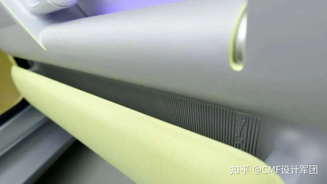 现代Concept Three概念车发布，内饰应用泡沫铝，CMF设计欣赏（图ZMTUzMTM0NzI=） - 资讯 - 站酷设计师CMF设计军团原创素材 - 站酷ZCOOL