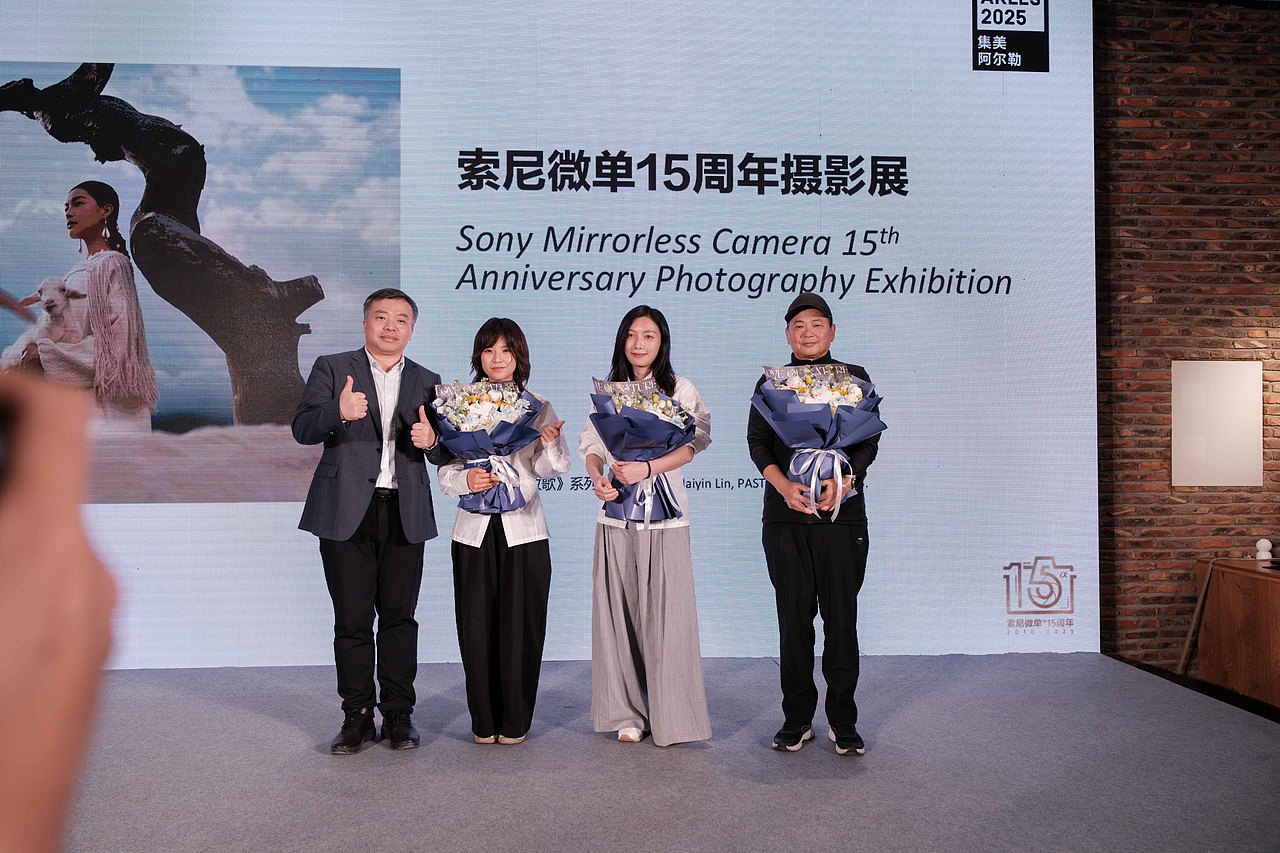 𝑶𝒑𝒆𝒏𝒊𝒏𝒈 𝑾𝒆𝒆𝒌.