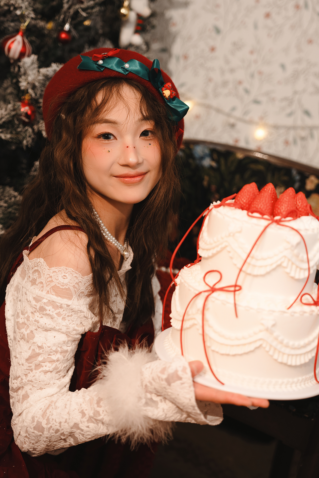 圣诞室内人像（图ZMzk5NzA0Mjgw） - 人像摄影 - 站酷设计师AIERS052894原创素材 - 站酷ZCOOL