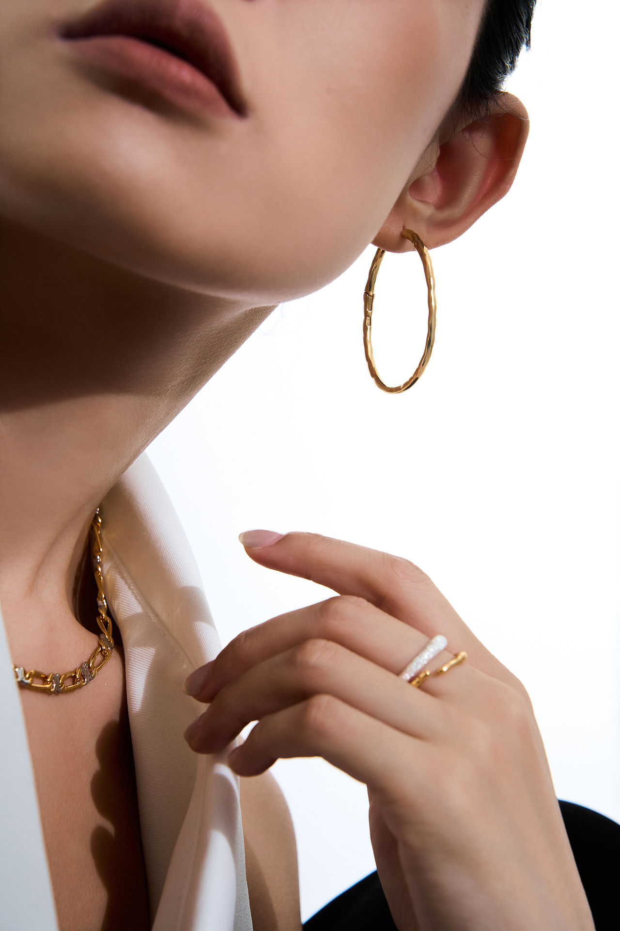 珠宝拍摄（图ZMzk5NzIxMzg0） - 人像摄影 - 站酷设计师不甜商业摄影原创素材 - 站酷ZCOOL