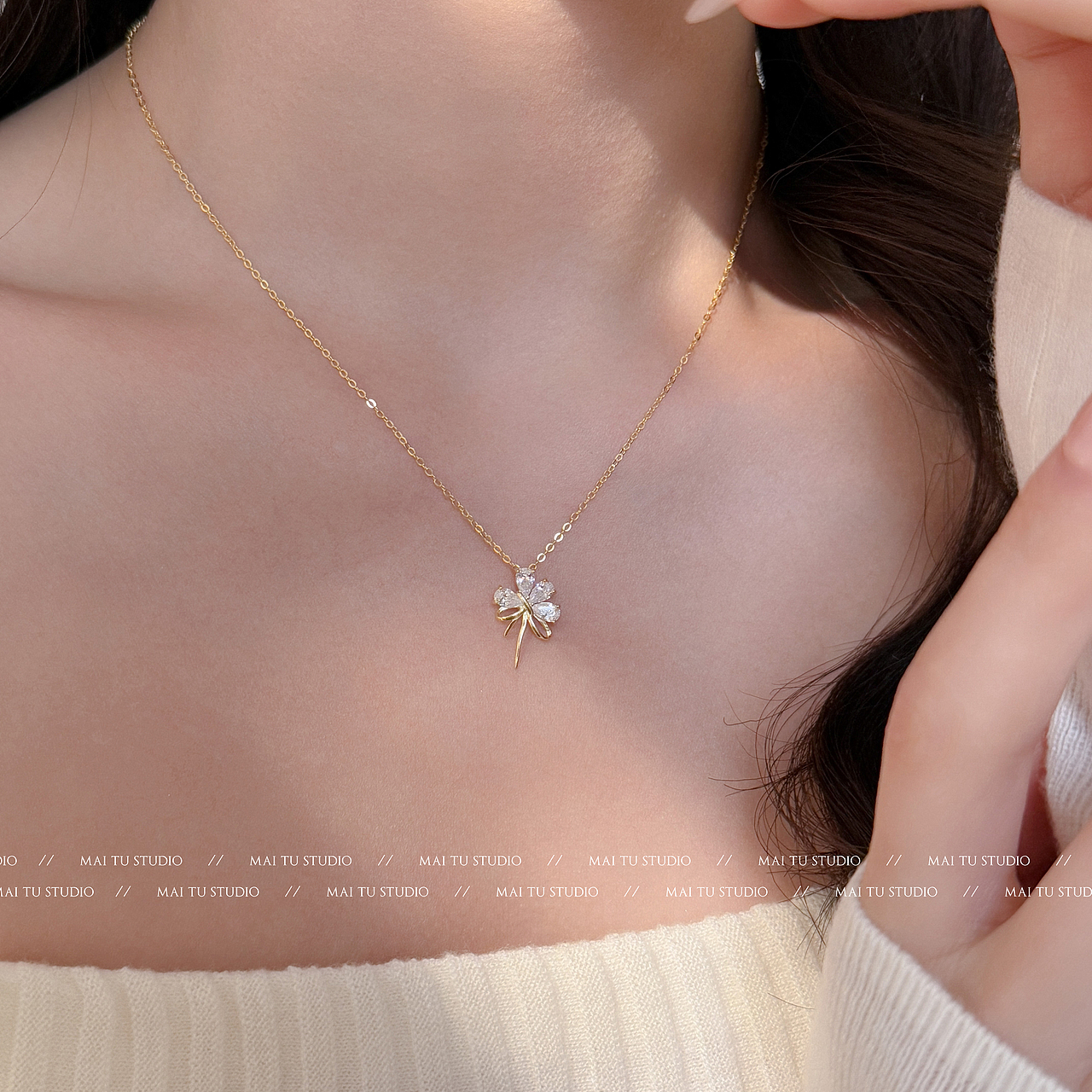 ins饰品丨网红风丨网感首饰丨戒指丨项链丨麦图摄影丨（图ZMzk5NzUwMDg0） - 产品摄影 - 站酷设计师麦图商业摄影原创素材 - 站酷ZCOOL