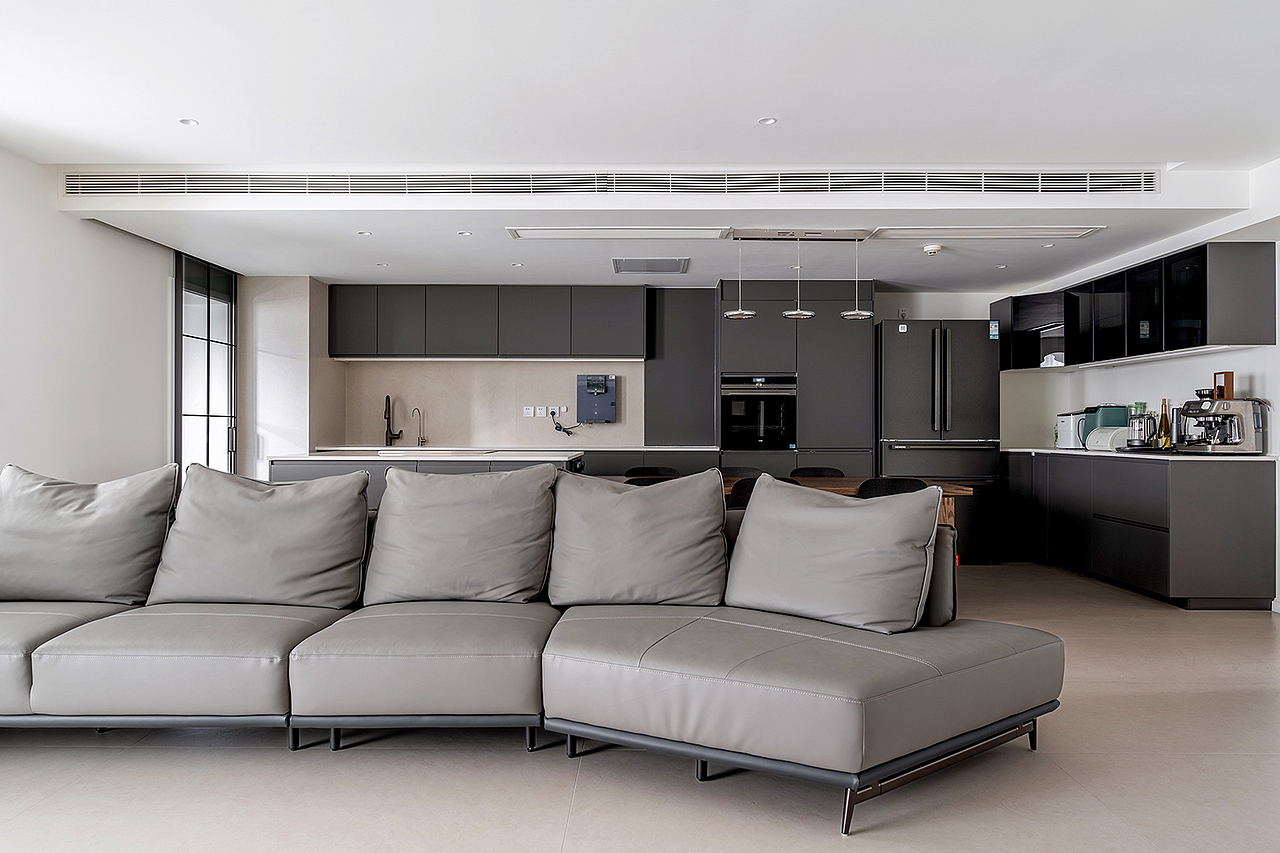 180㎡简约大平层，大横厅布局满足四口人的全部幻想（图ZMzk5NzUxODIw） - 家装设计 - 站酷设计师久栖设计原创素材 - 站酷ZCOOL