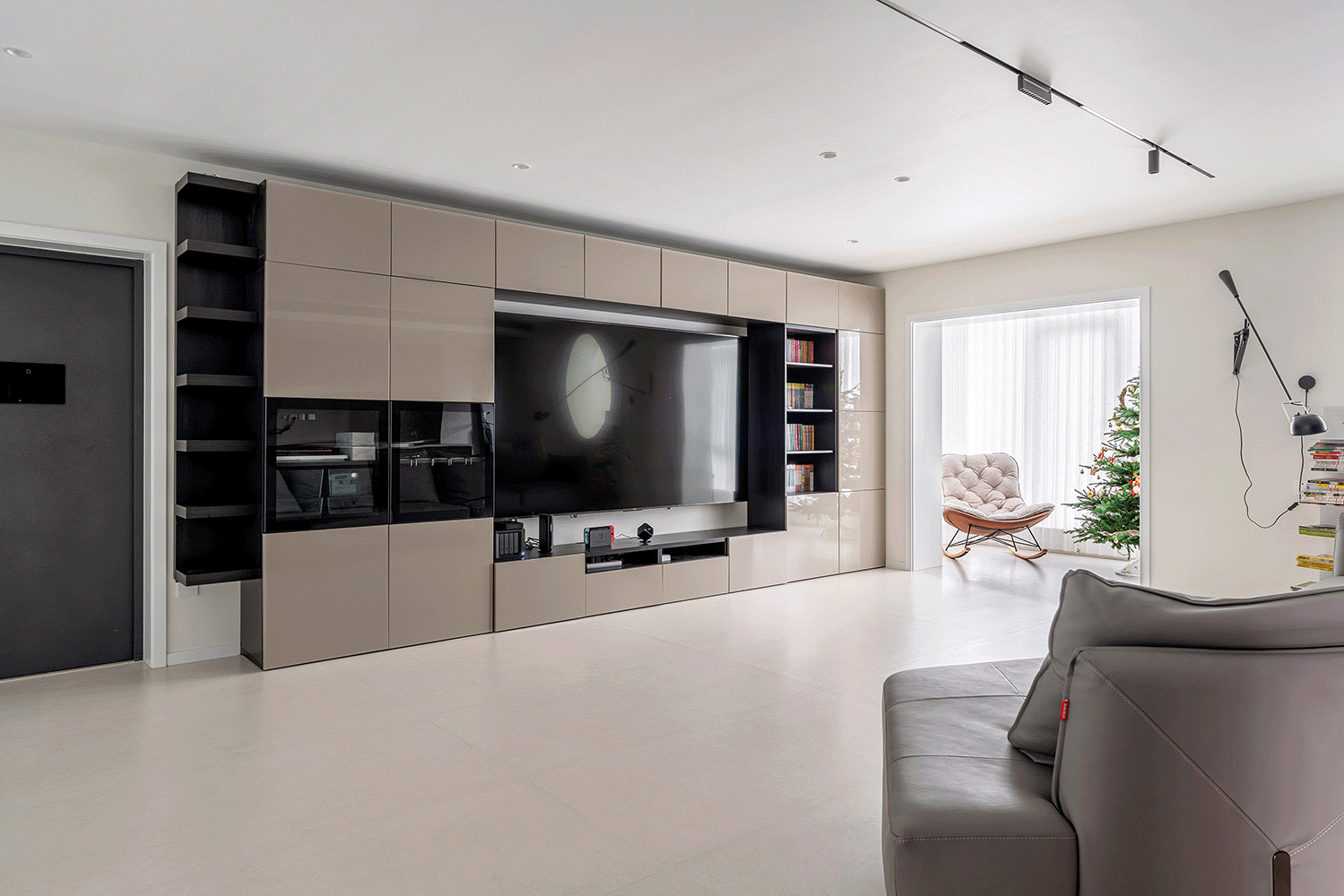 180㎡简约大平层，大横厅布局满足四口人的全部幻想（图ZMzk5NzUxODMy） - 家装设计 - 站酷设计师久栖设计原创素材 - 站酷ZCOOL