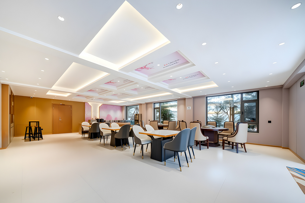 中国雪乡桃花源酒店（图ZMzk5NzY4NjQw） - 环境/建筑摄影 - 站酷设计师拍房子的何亮原创素材 - 站酷ZCOOL