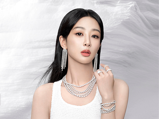 杨紫 x APM_MONACO 全新HIVER系列珠宝