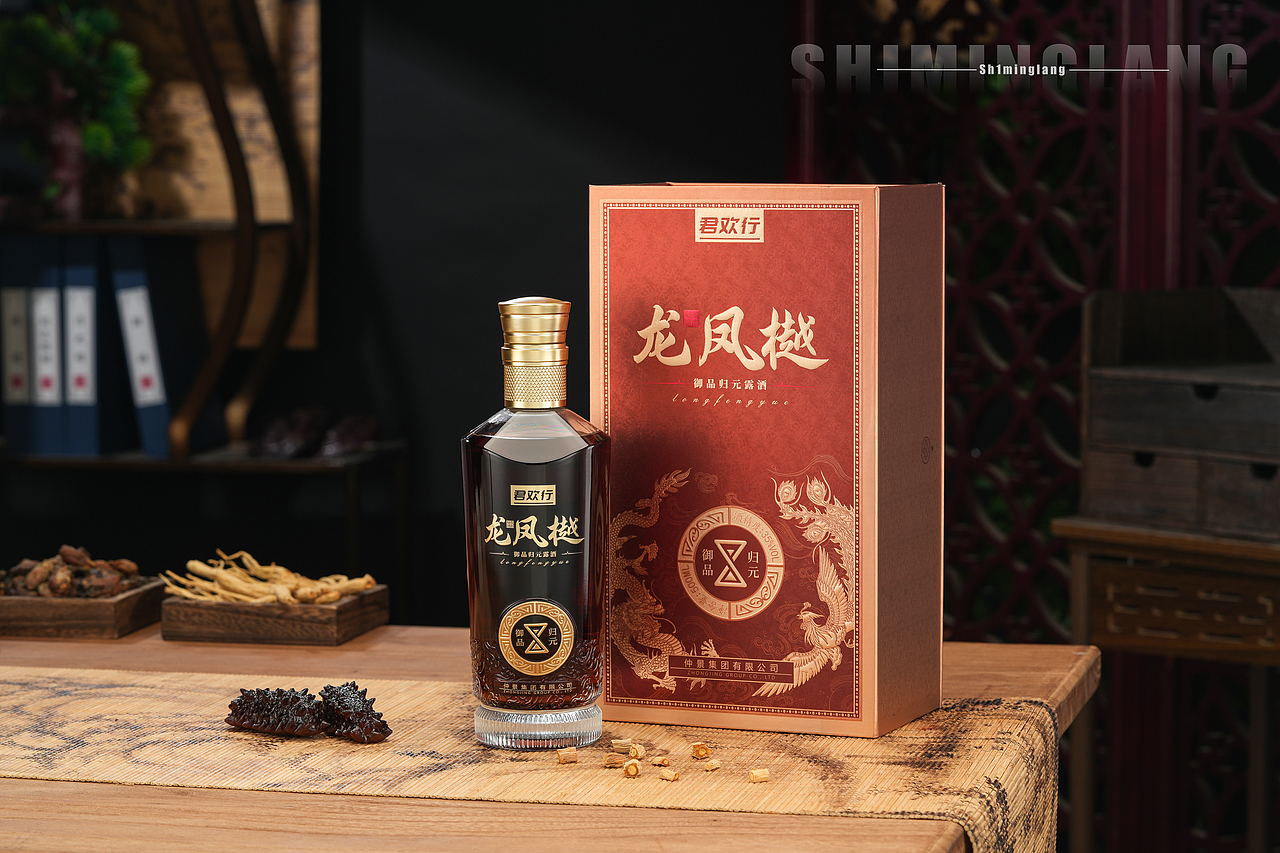 酒水摄影丨白酒露酒养生药酒 君欢行龙凤樾 场景图