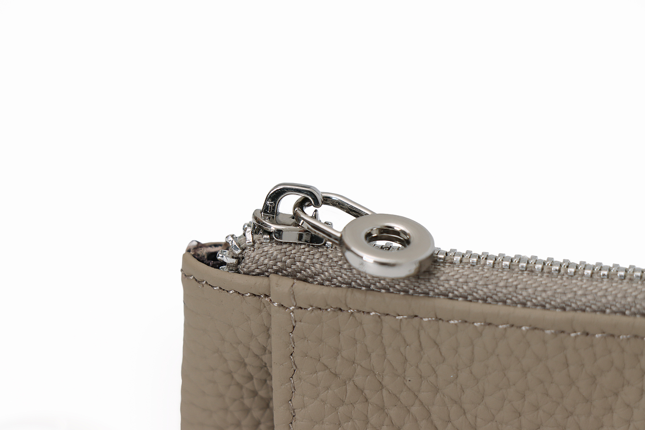 皮质感钥匙卡扣包包实拍系列