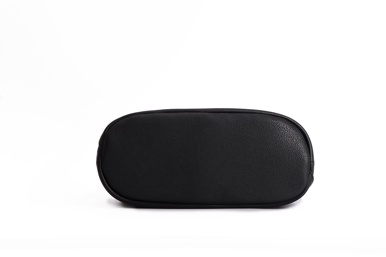 皮质感 松弛 踏踏包 实拍系列（图ZMzk5ODY4MDUy） - 其他平面 - 站酷设计师夜星者原创素材 - 站酷ZCOOL