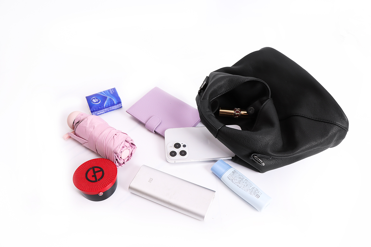 皮质感 松弛 踏踏包 实拍系列（图ZMzk5ODY4MTA4） - 其他平面 - 站酷设计师夜星者原创素材 - 站酷ZCOOL