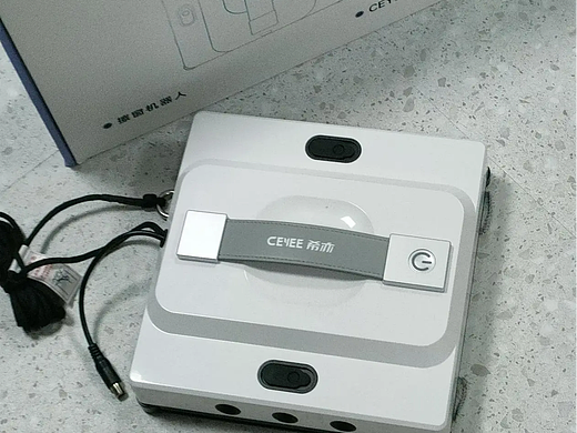 擦窗机器人功能好用吗？2025年最值得入手的擦窗机器人