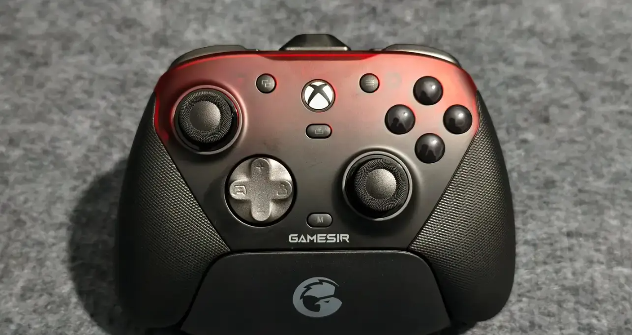 手柄买哪个牌子的好?提升游戏体验的必备选择！（图ZMTUzMjQzNDQ=） - 评测 - 站酷设计师咕噜小熊原创素材 - 站酷ZCOOL