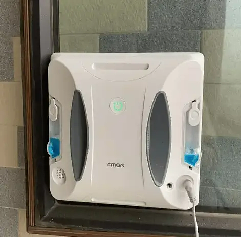 最新擦窗机器人哪个牌子好?2025 擦窗机器人选购攻略