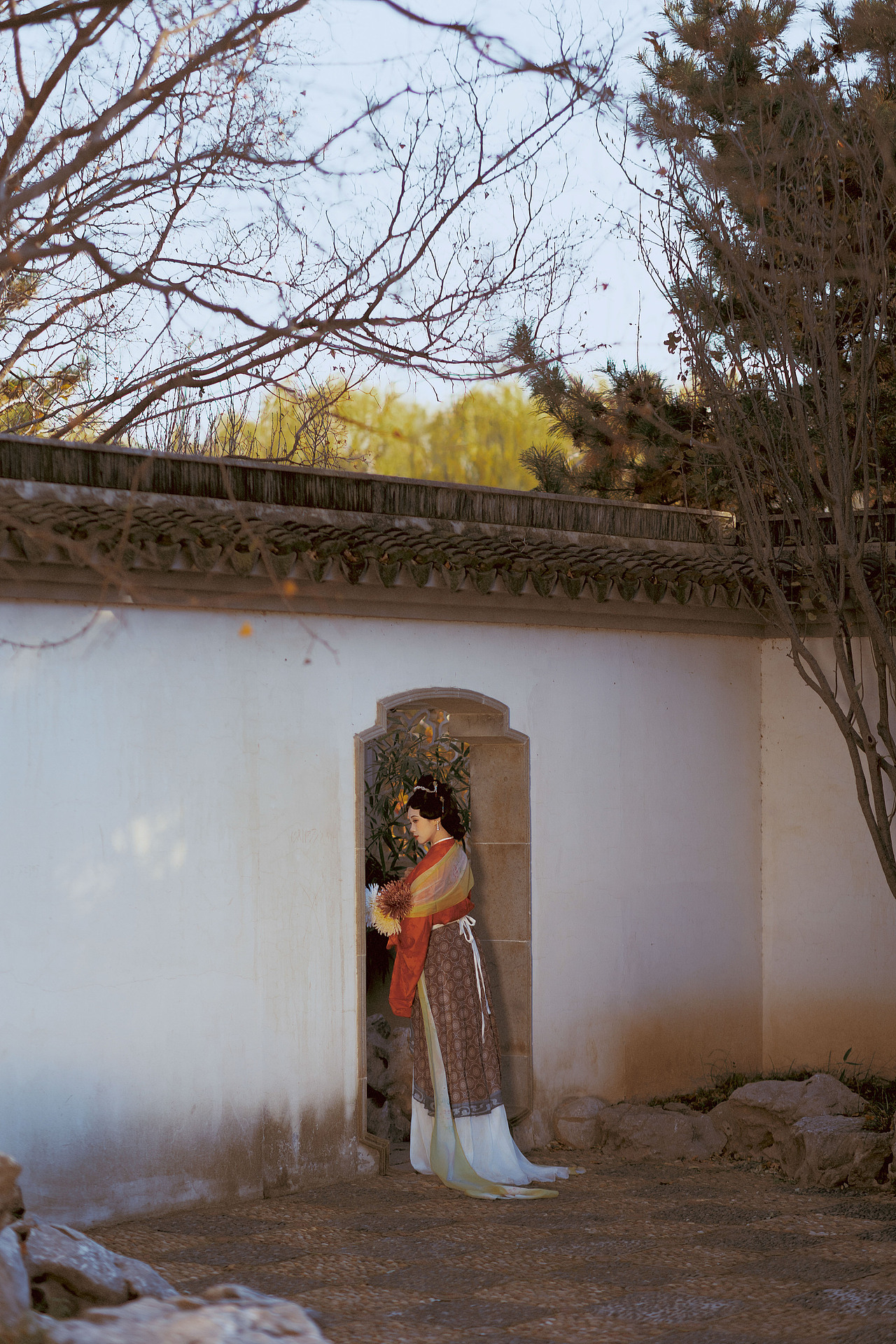 忆江南秋（图ZMzk5OTIwMTIw） - 人像摄影 - 站酷设计师若寒Rock原创素材 - 站酷ZCOOL