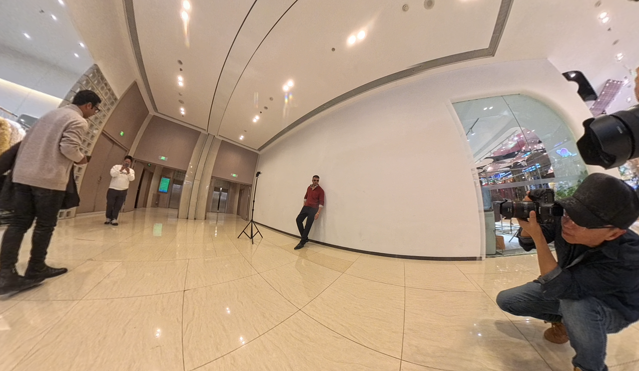 一组棚拍白背景