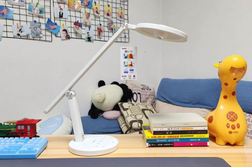 学生护眼台灯十大排名及推荐：2025年度高口碑排行，家长们都说好