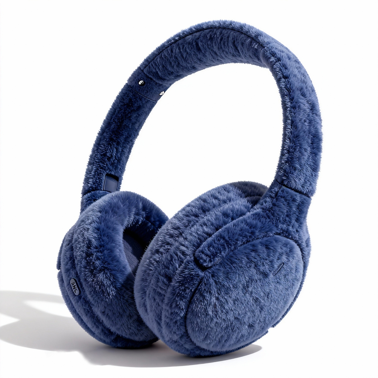 AIGC出图-白底图+AI出图