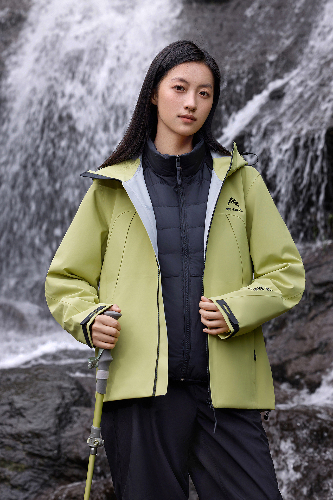 鸭鸭冰壳冲锋衣2025 Campain（图ZMzk5OTk2ODAw） - 人像摄影 - 站酷设计师杭州黑白影像原创素材 - 站酷ZCOOL