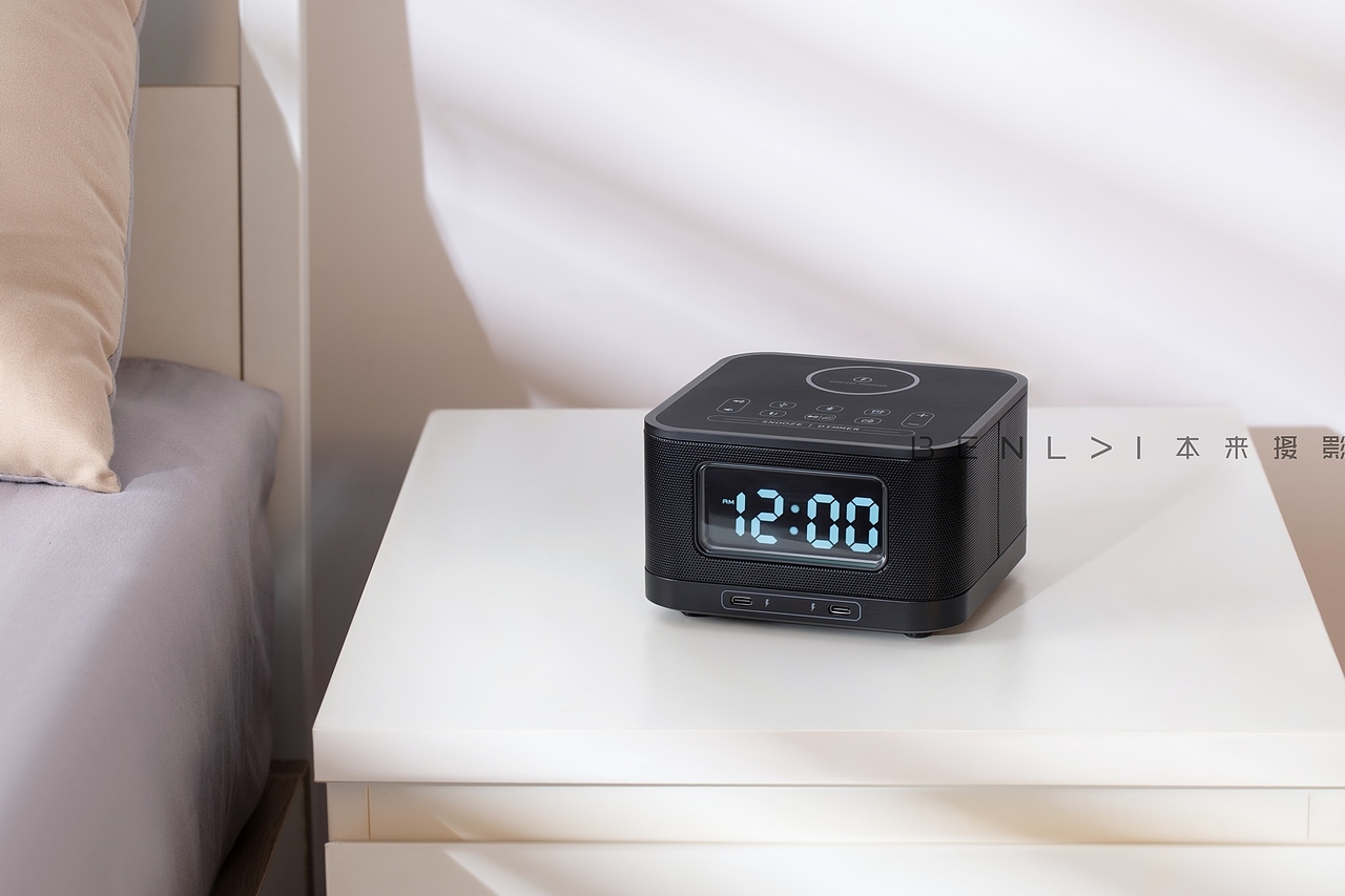 时钟摄影 闹钟摄影 闹钟音响摄影