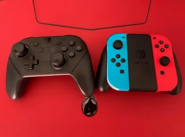 2026电脑有线手柄怎么选?推荐10款好用又实惠的选择!（图ZMTUzMzIzNjA=） - 评测 - 站酷设计师咕噜小熊原创素材 - 站酷ZCOOL