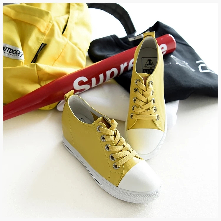 鞋子白底图袜子高跟鞋拍摄静物产品商业拍摄电商