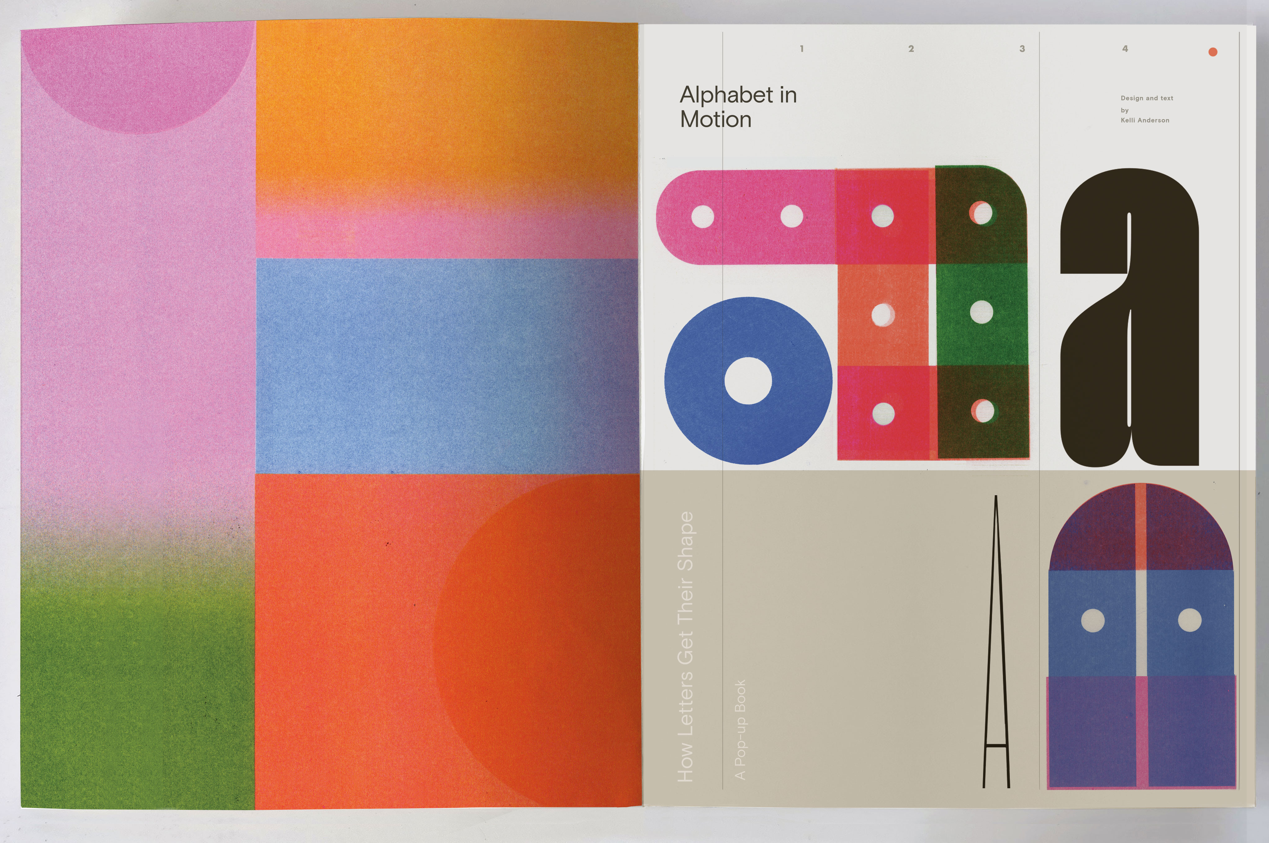 用另一种方式认识字母-《Alphabet in Motion》立体书设计|365天的好设计 NO.149