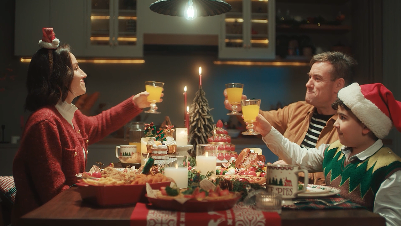 Eureka 优瑞家 吸尘器圣诞节日气氛产品实拍