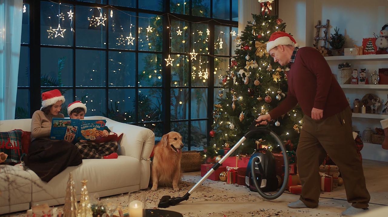 Eureka 优瑞家 吸尘器圣诞节日气氛产品实拍