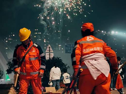 最灿烂的或许不是烟花