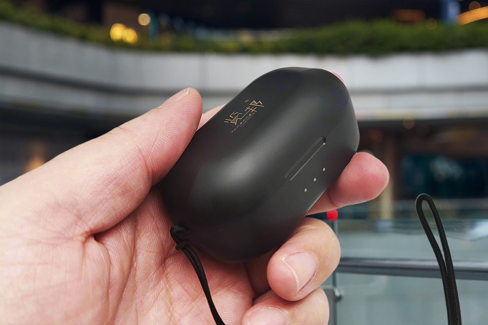 戴上就被夸！览邦LaiPods Pro+降噪耳机：高颜值+HiFi听感，通勤路上自带BGM气场（图ZMTUzMzYwODg=） - 资讯 - 站酷设计师来这个世界看看原创素材 - 站酷ZCOOL