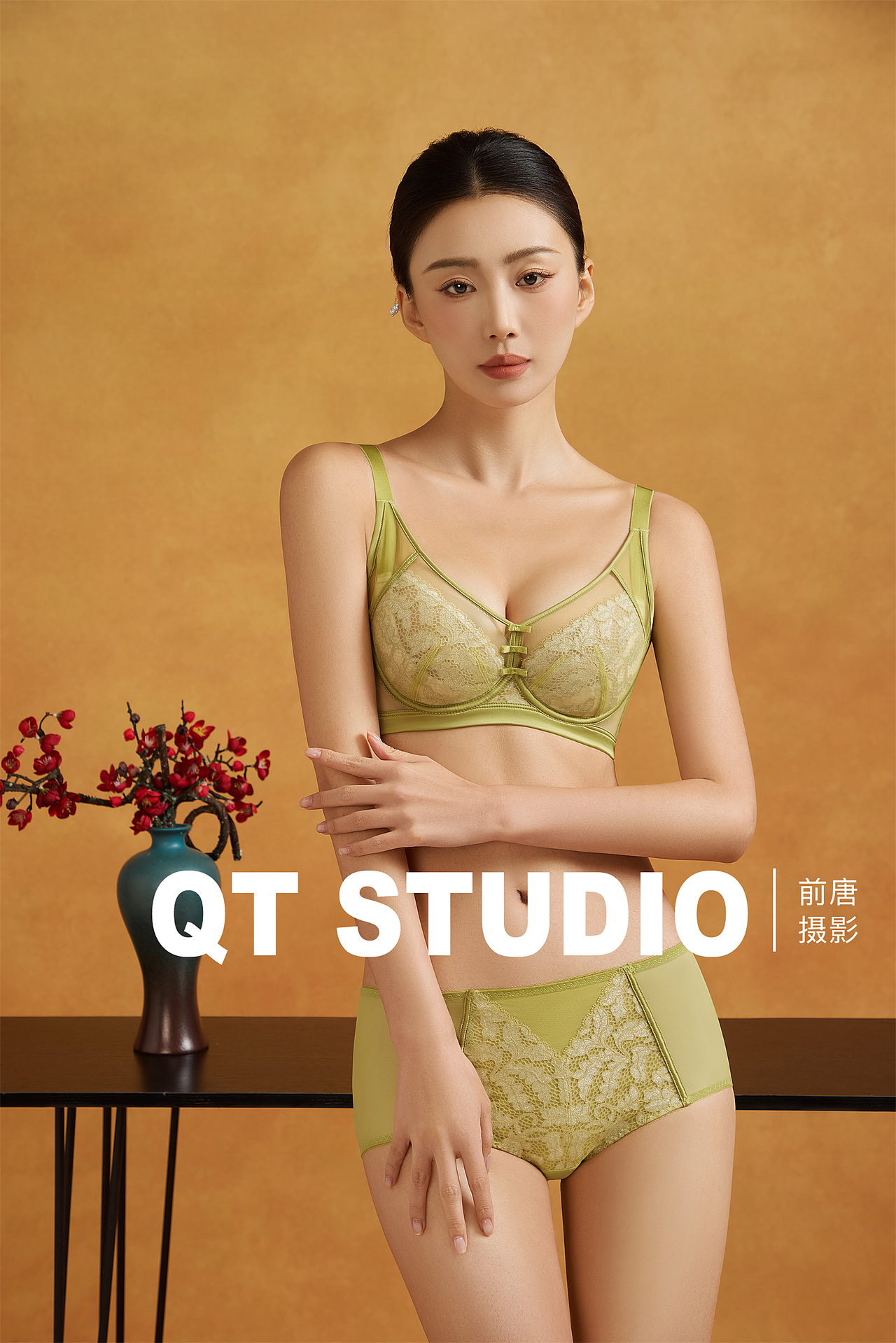 国风内衣 内衣拍摄 文胸拍摄（图ZNDAwMjQ1NDYw） - 产品摄影 - 站酷设计师前唐摄影露露原创素材 - 站酷ZCOOL