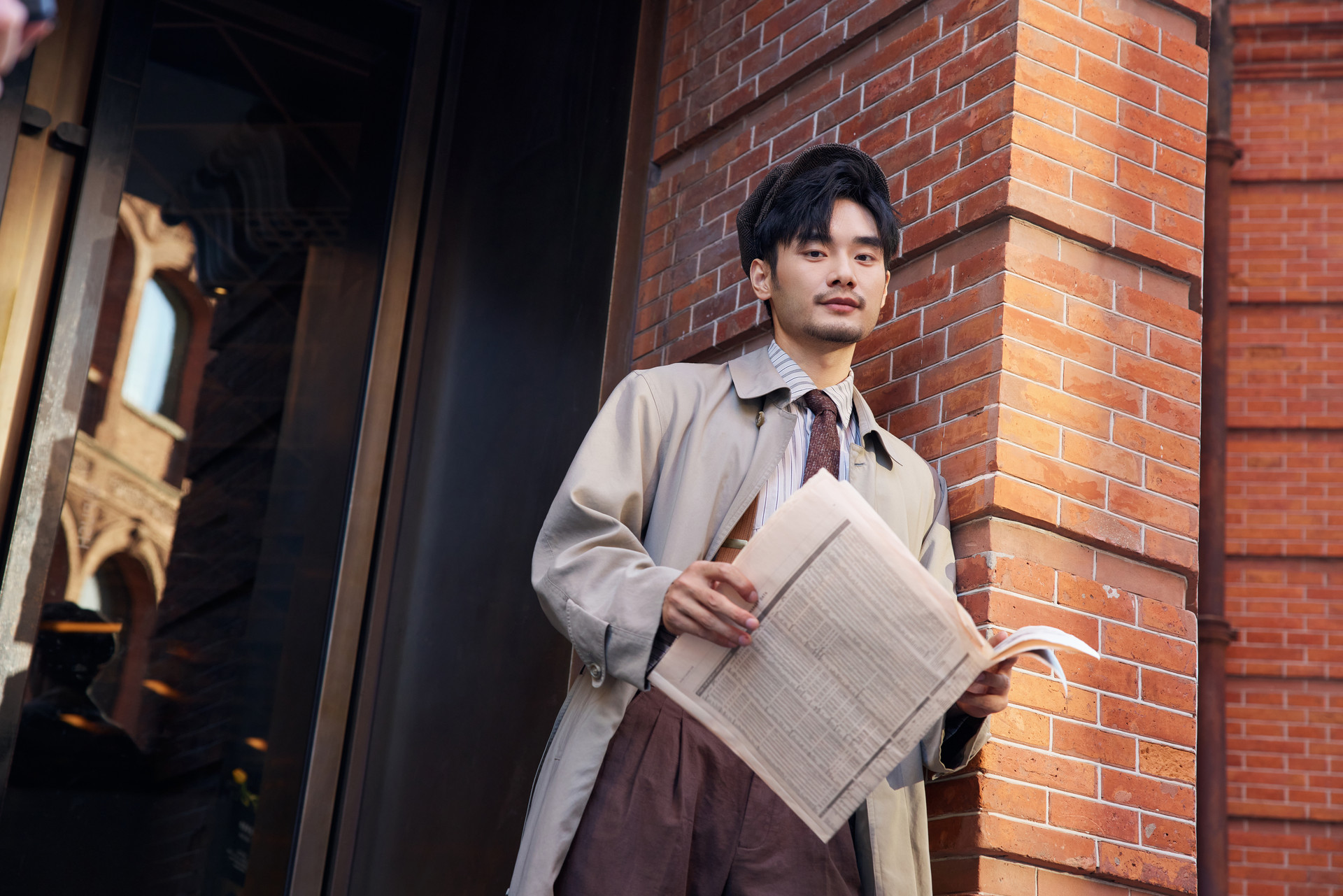 冬天又油又干不敢乱用？览邦男士洗面奶：油皮不油、干皮不干，洗完水润Q弹超自信 