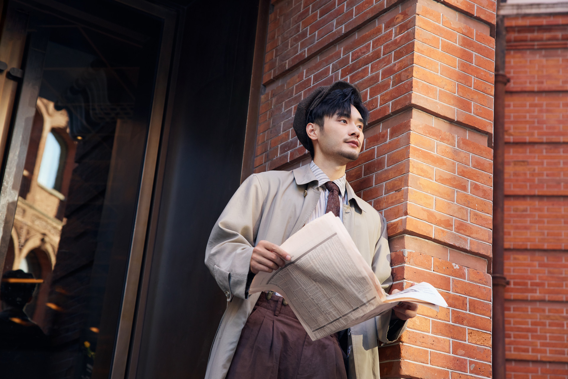 冬天又油又干不敢乱用？览邦男士洗面奶：油皮不油、干皮不干，洗完水润Q弹超自信 