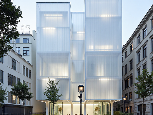 AI创意设计131-半透明外墙(聚碳酸酯板)