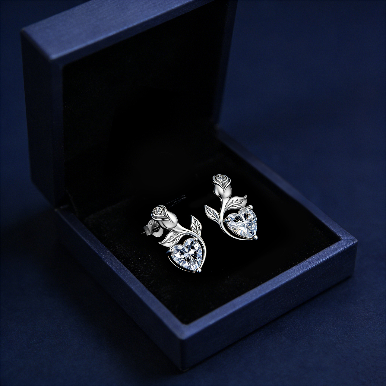 珠宝饰品拍摄|耳钉耳饰手拿拍摄|耳环模特拍照支持寄拍（图ZNDAwMjg5NjA0） - 产品摄影 - 站酷设计师唯静设计原创素材 - 站酷ZCOOL