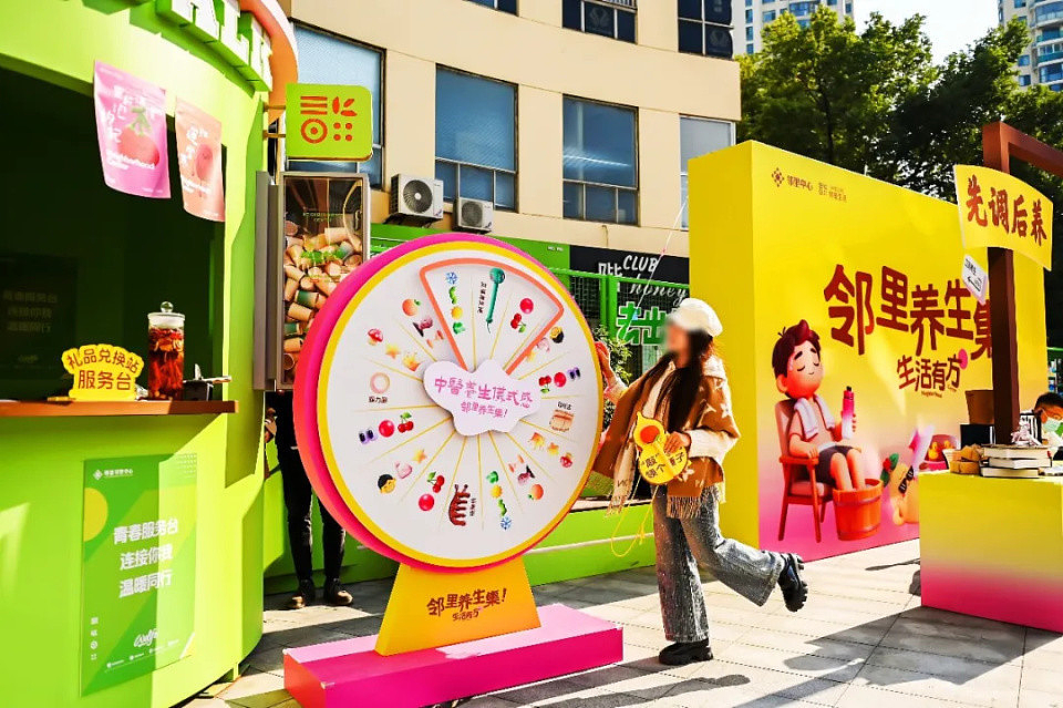 商业美陈 | 自然流量爆炸的市集怎么做!-肆墨设计