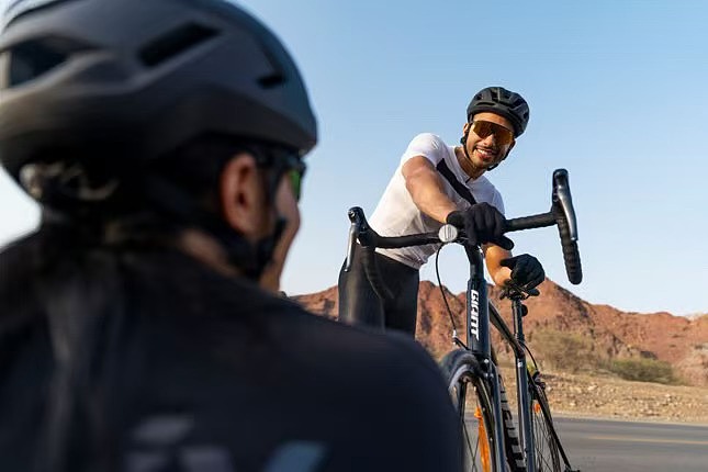 外模 超模 运动型男 健身型男 简约时尚 轻奢穿搭 休闲