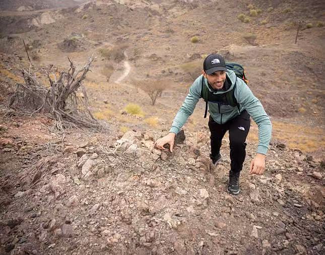 外模 超模 运动型男 健身型男 简约时尚 轻奢穿搭 休闲