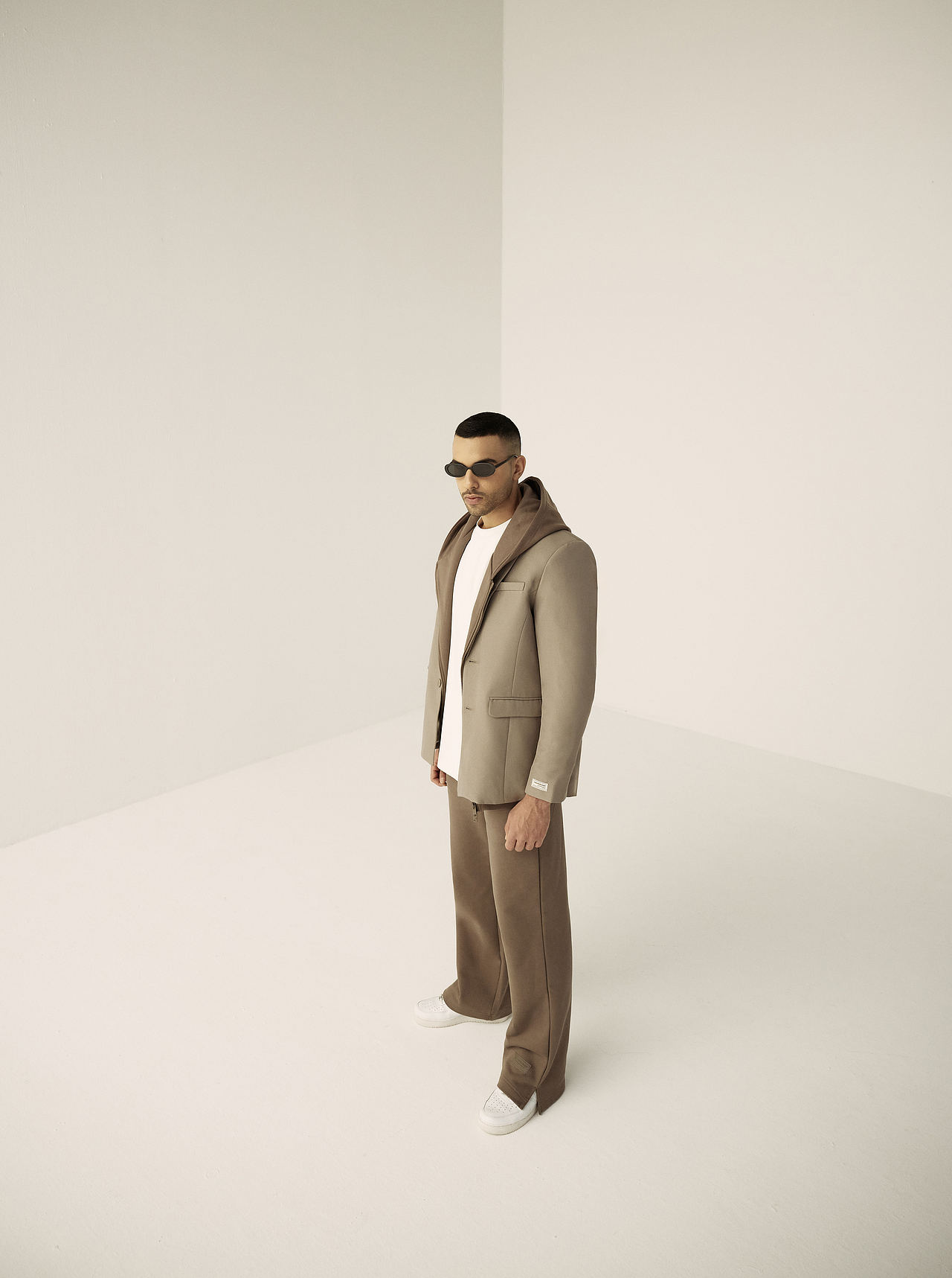 外模 超模 运动型男 健身型男 简约时尚 轻奢穿搭 休闲