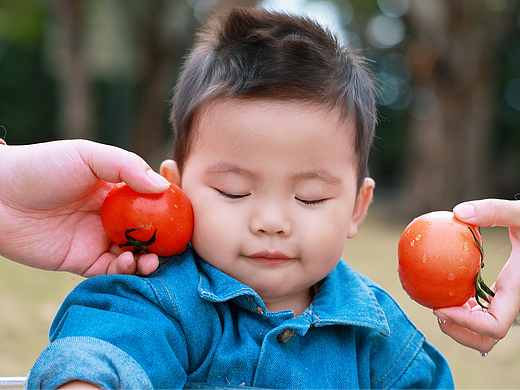 1 岁写真达成！记录不褪色的成长瞬间🌱