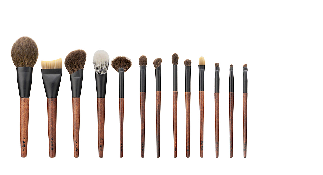 化妆刷~遇见（图ZNDAwMzk1MzYw） - 产品摄影 - 站酷设计师姚曳86原创素材 - 站酷ZCOOL