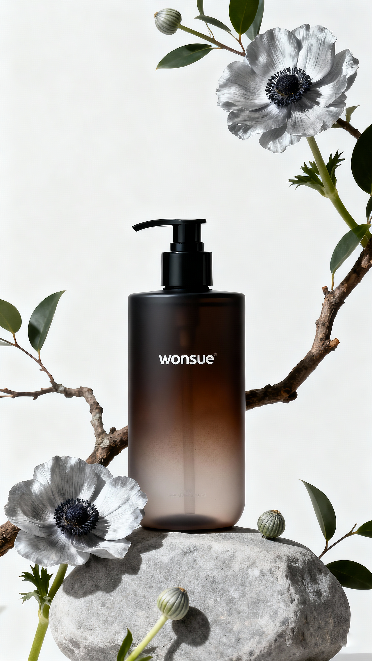 AIGC 植物护肤精华包装摄影KV场景（图ZNDAwNDEzMDQw） - AI作品 - 站酷设计师Lily57008原创素材 - 站酷ZCOOL