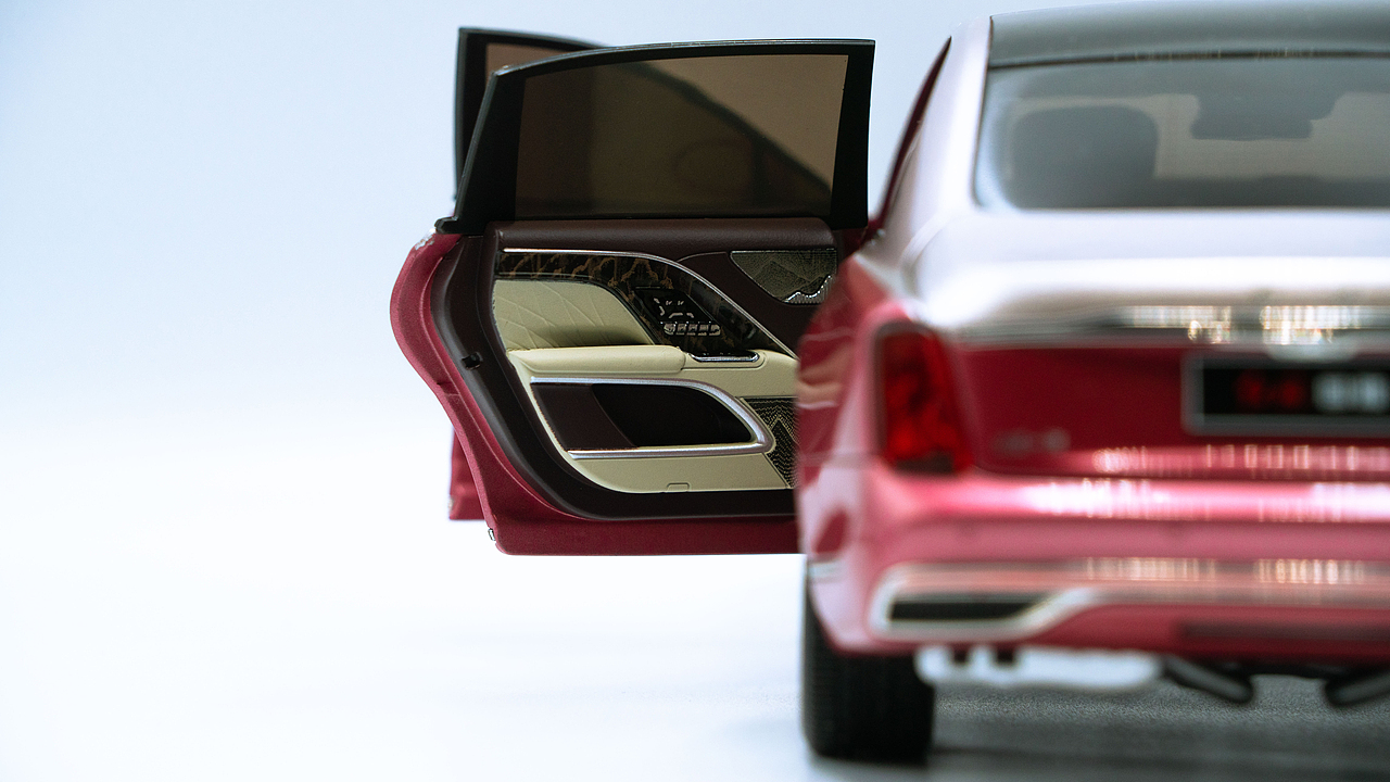 红旗国雅 金属红/香槟金 1:18（图ZNDAwNDg2MjQ4） - 其他摄影 - 站酷设计师饭饭饭樊原创素材 - 站酷ZCOOL