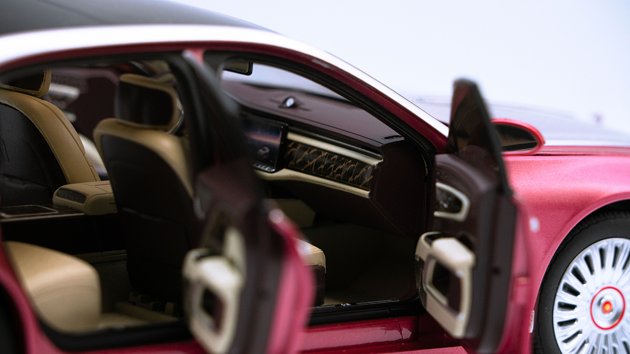 红旗国雅 金属红/香槟金 1:18（图ZNDAwNDg2NTIw） - 其他摄影 - 站酷设计师饭饭饭樊原创素材 - 站酷ZCOOL