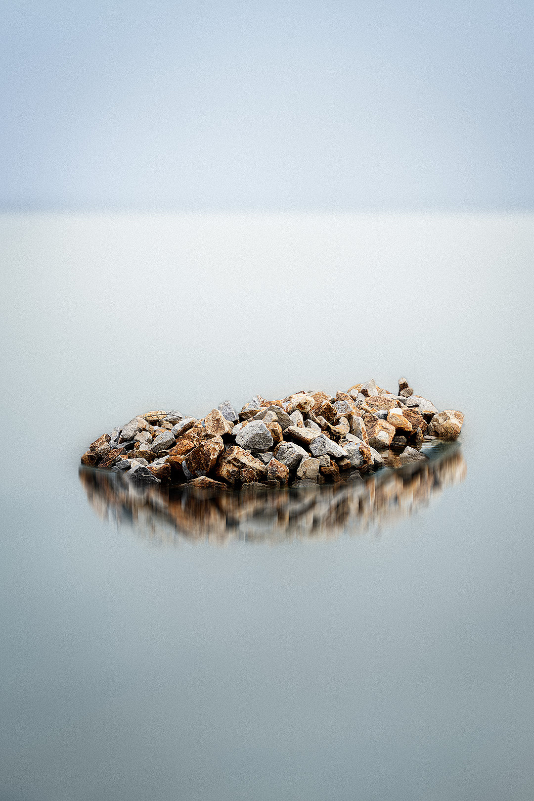 把湖的溫柔，揉進鏡頭里（圖ZNDAwNDkxNTYw） - 風(fēng)光攝影 - 站酷設(shè)計師筆頭啊原創(chuàng)素材 - 站酷ZCOOL