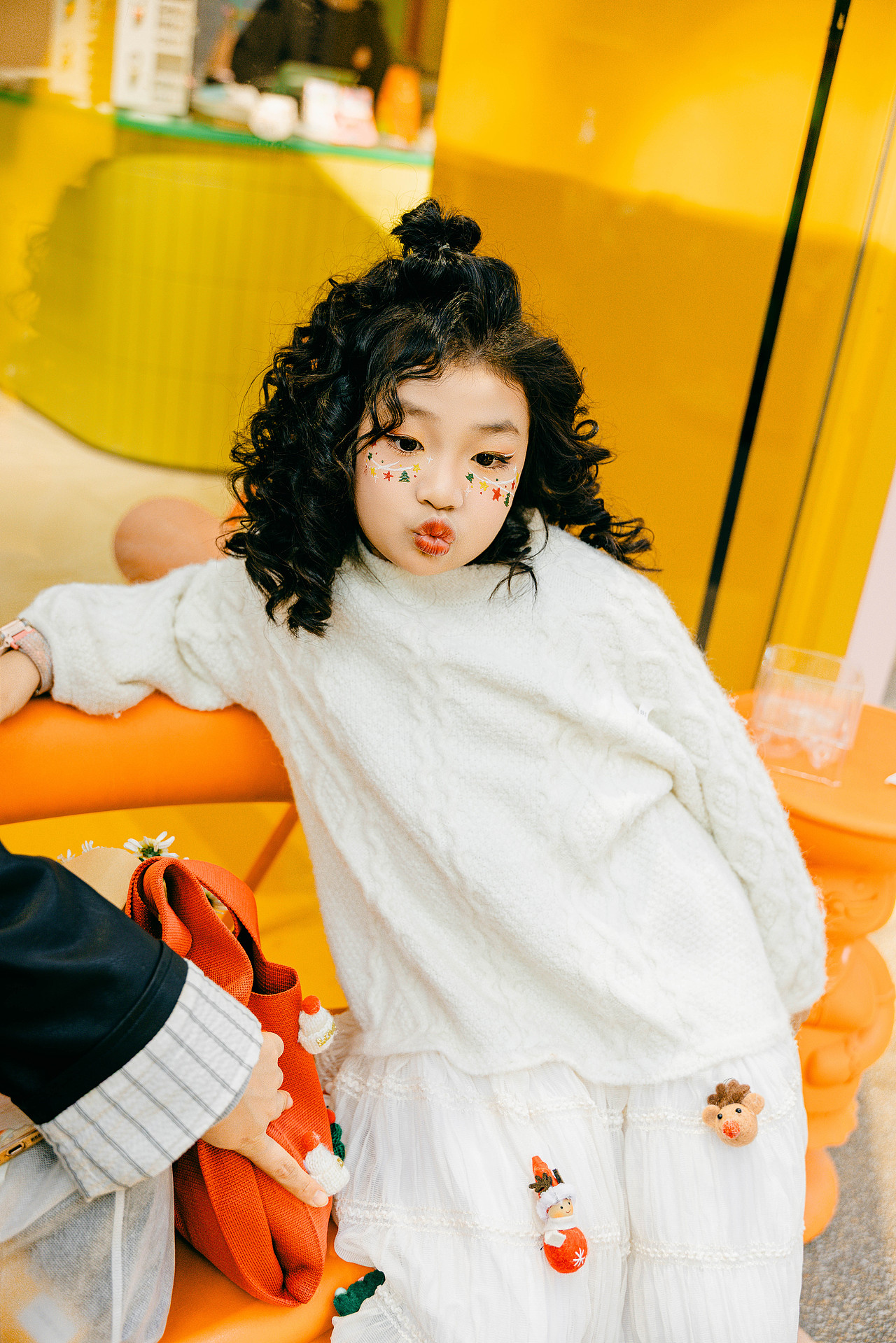 月亮的25年圣诞（图ZNDAwNTE5MjEy） - 人像摄影 - 站酷设计师九堡刘德华原创素材 - 站酷ZCOOL