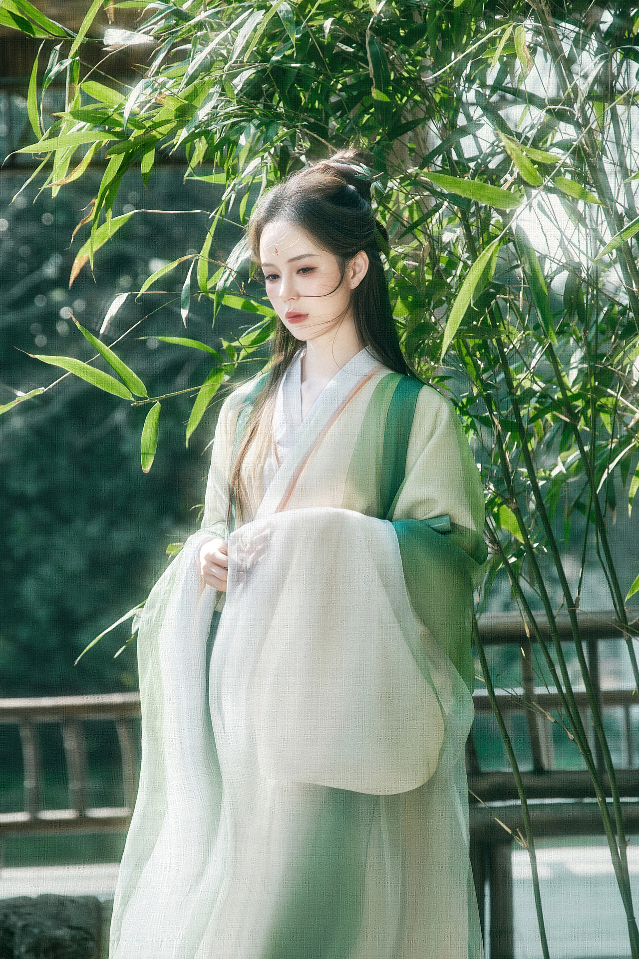 写真样片修图（图ZNDAwNTI3ODM2） - 人像摄影 - 站酷设计师星辰之间一修图师原创素材 - 站酷ZCOOL