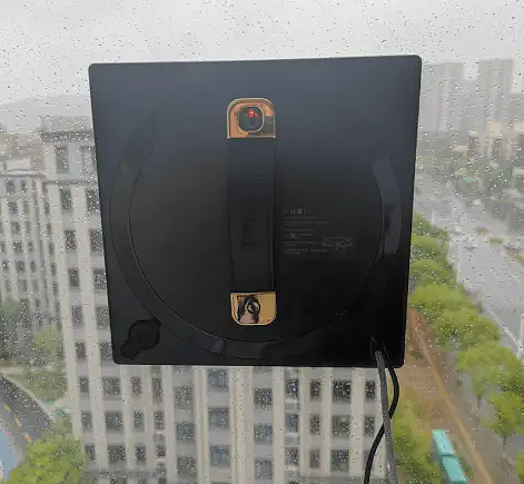 高层擦窗机器人好用吗？擦窗机器人选购入门指南（图ZNDAwNjAxOTY4） - 生活用品 - 站酷设计师番茄一号pro原创素材 - 站酷ZCOOL