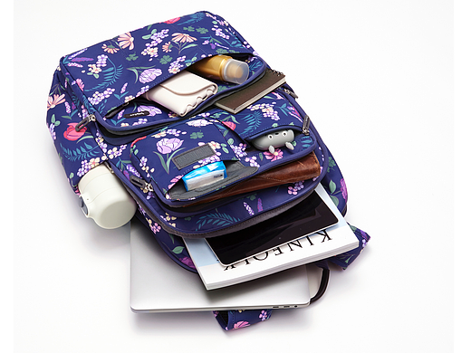 箱包置物图拍摄