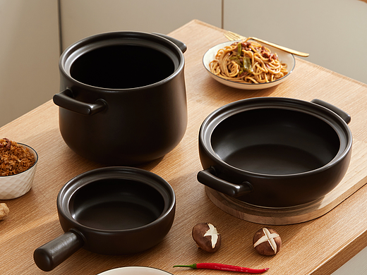 家居用品/可爱砂锅/汤锅